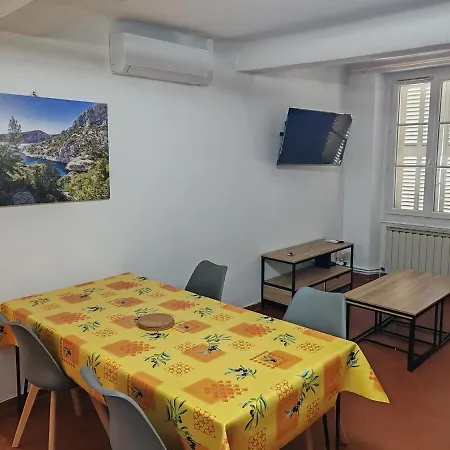 Appartement Spacieux Provençal - Mourillon - 7 Min à Pieds *